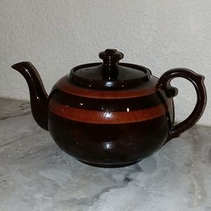 "Brown Betty" Teapot